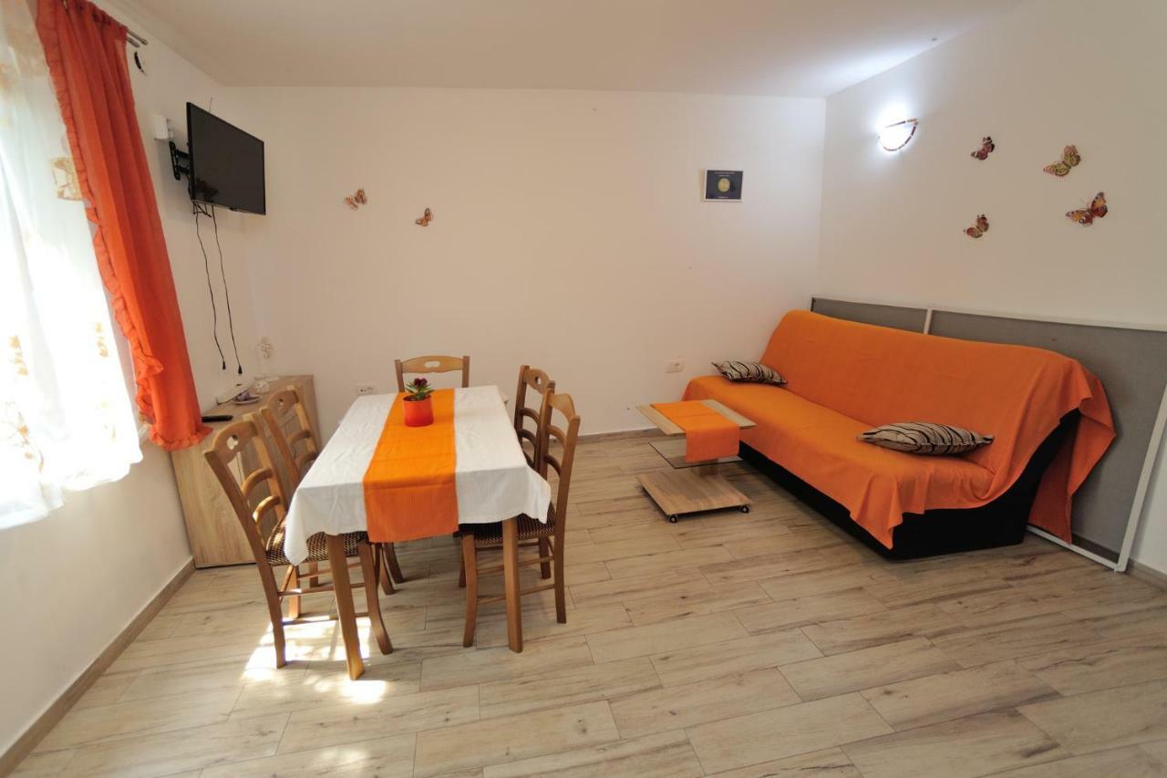Apartman Svilno Rijeka Exterior foto